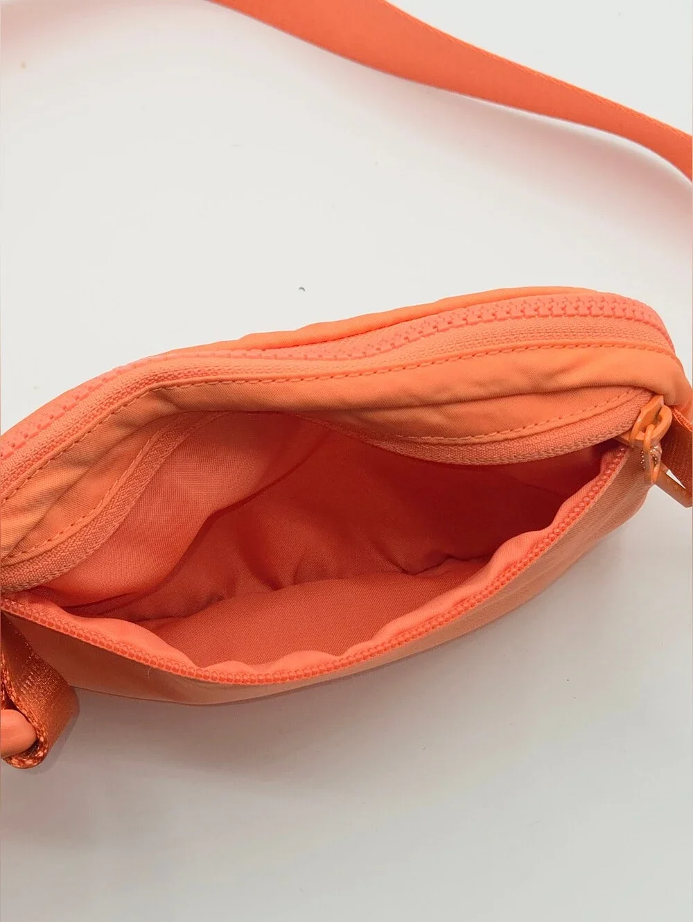 LULULEMON Everywhere Belt Bag Soft Coral
